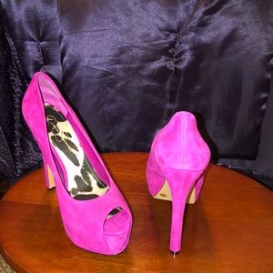 BRAND NEW- Jessica Simpson Peeptoe Pumps
